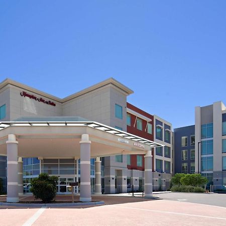 Hampton Inn & Suites Gilroy, Ca Екстериор снимка